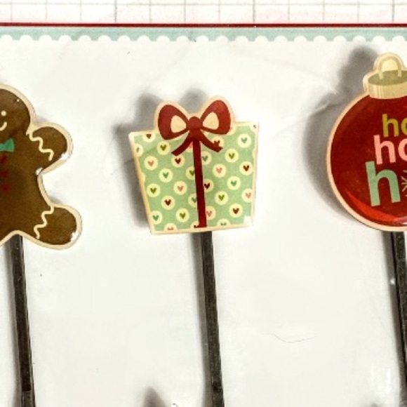 NIP Simple Stories Mistletoe Kisses Decorative Clips - Picture 6 of 11